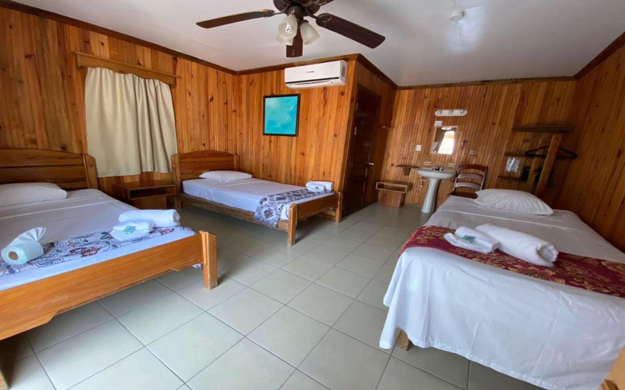 Pedro'S Hotel & Inn San Pedro  Extérieur photo